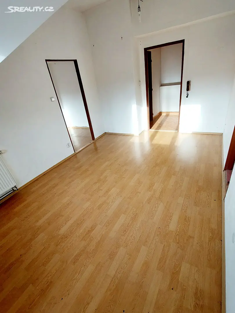 Prodej bytu 2+1 77 m², Na Neklance, Praha 5 - Smíchov