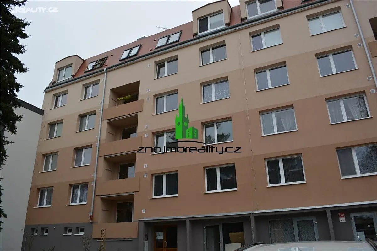 Prodej bytu 2+1 53 m², Gagarinova, Znojmo