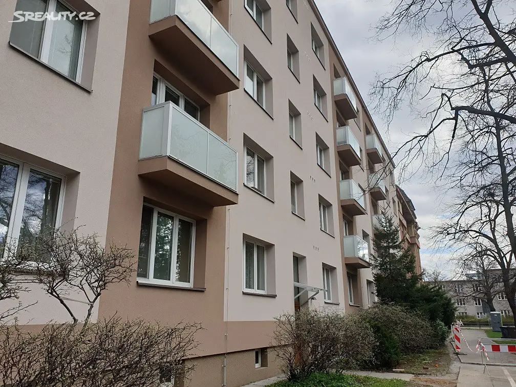 Prodej bytu 3+1 70 m², Jungmannova, Pardubice - Zelené Předměstí