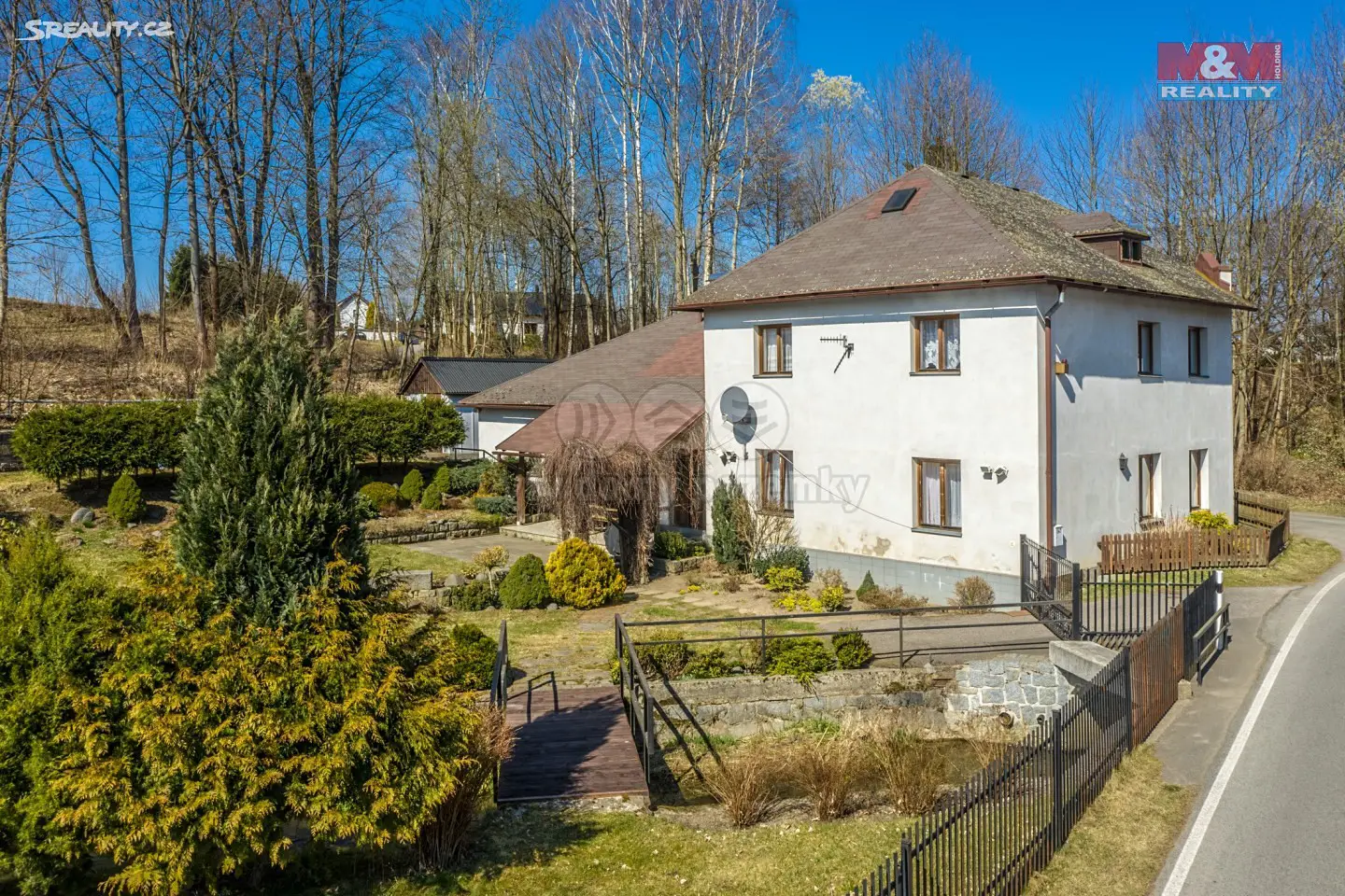 Prodej  rodinného domu 250 m², pozemek 1 493 m², Lipová, okres Děčín
