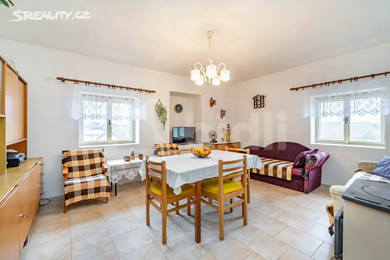 Prodej  rodinného domu 95 m², pozemek 684 m², Nemyčeves, okres Jičín