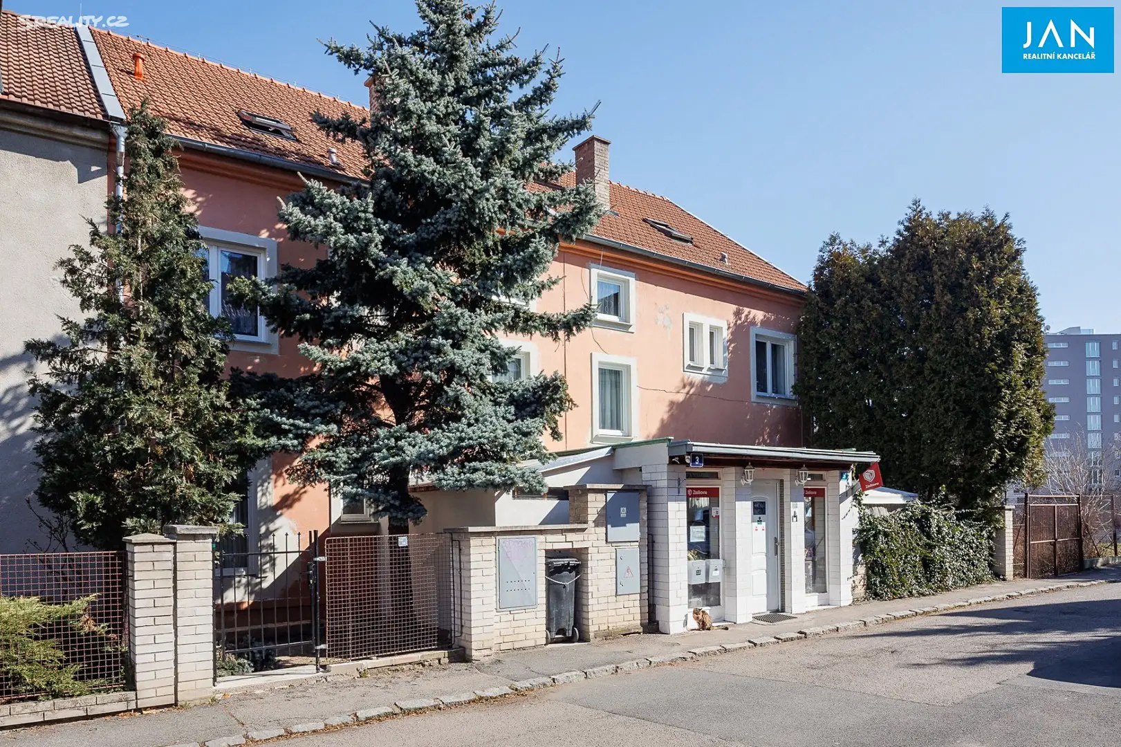 Prodej  rodinného domu 336 m², pozemek 231 m², Zastrčená, Praha 4 - Chodov
