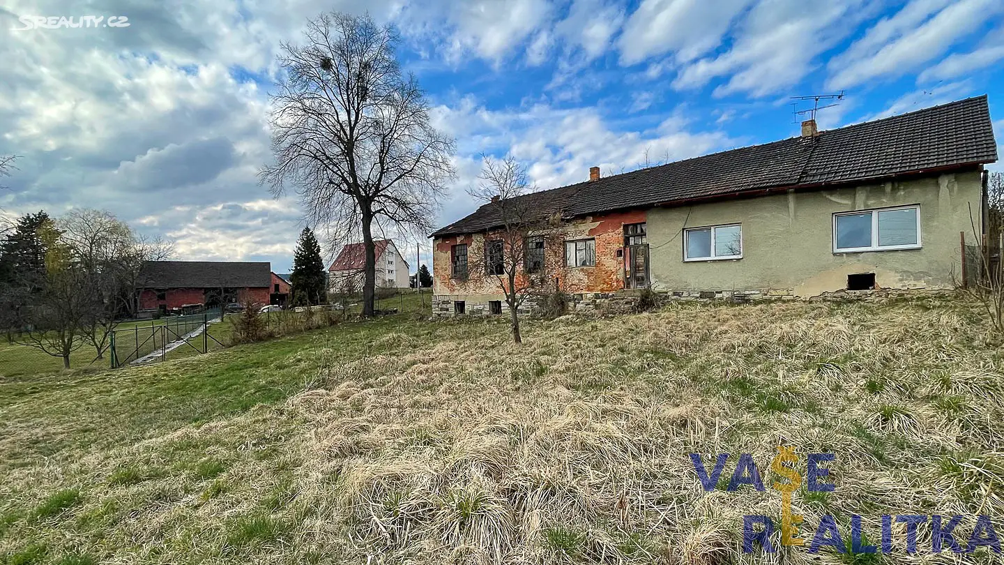 Prodej  stavebního pozemku 1 706 m², Bělotín, okres Přerov
