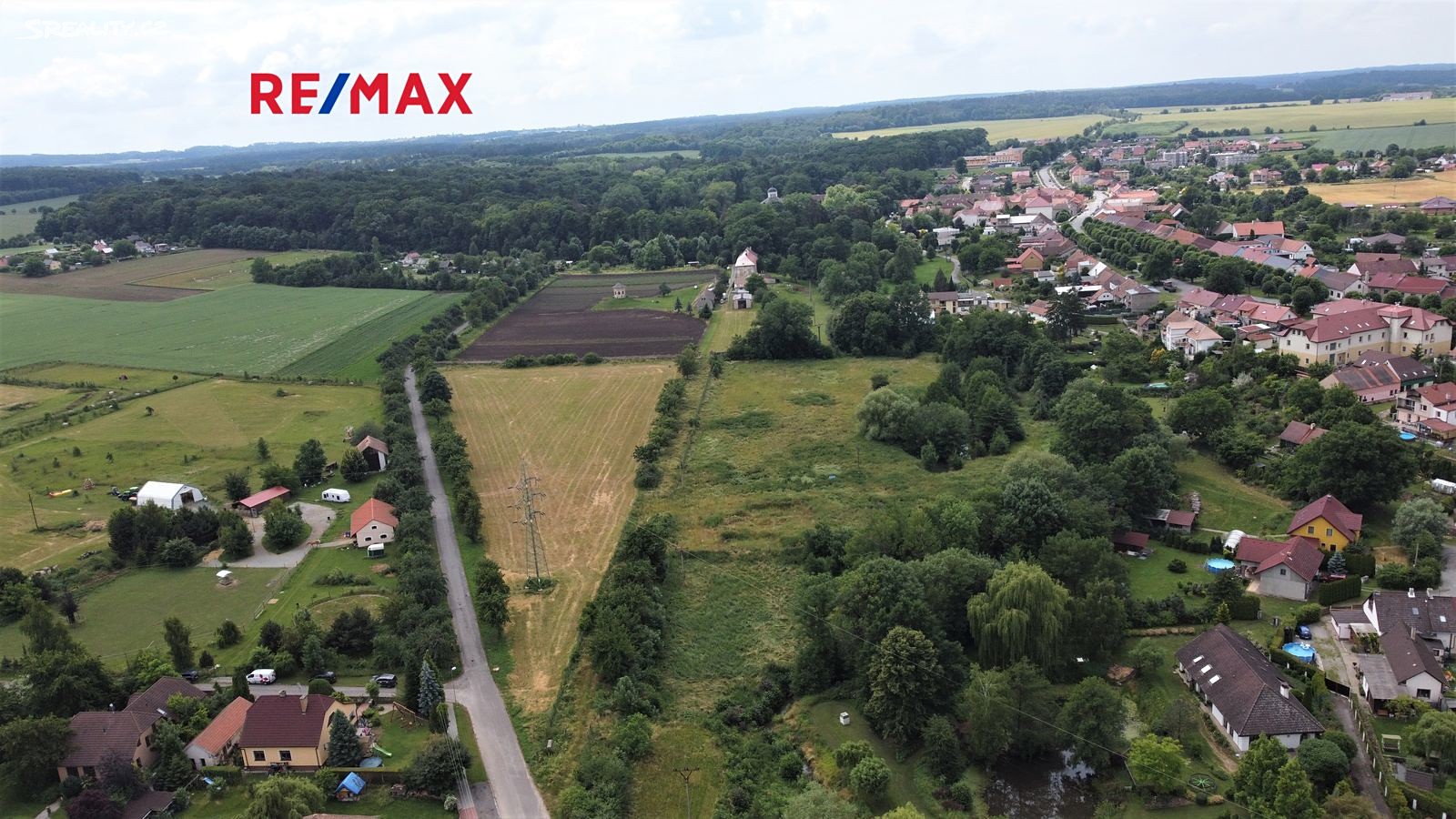 Prodej  stavebního pozemku 875 m², Choltice, okres Pardubice