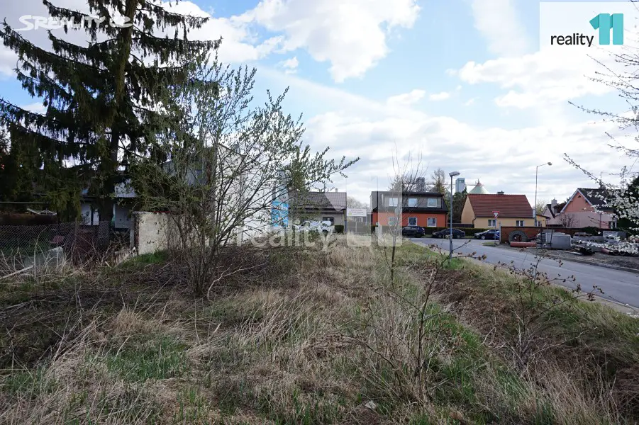 Prodej  stavebního pozemku 320 m², Dolní Novosadská, Olomouc