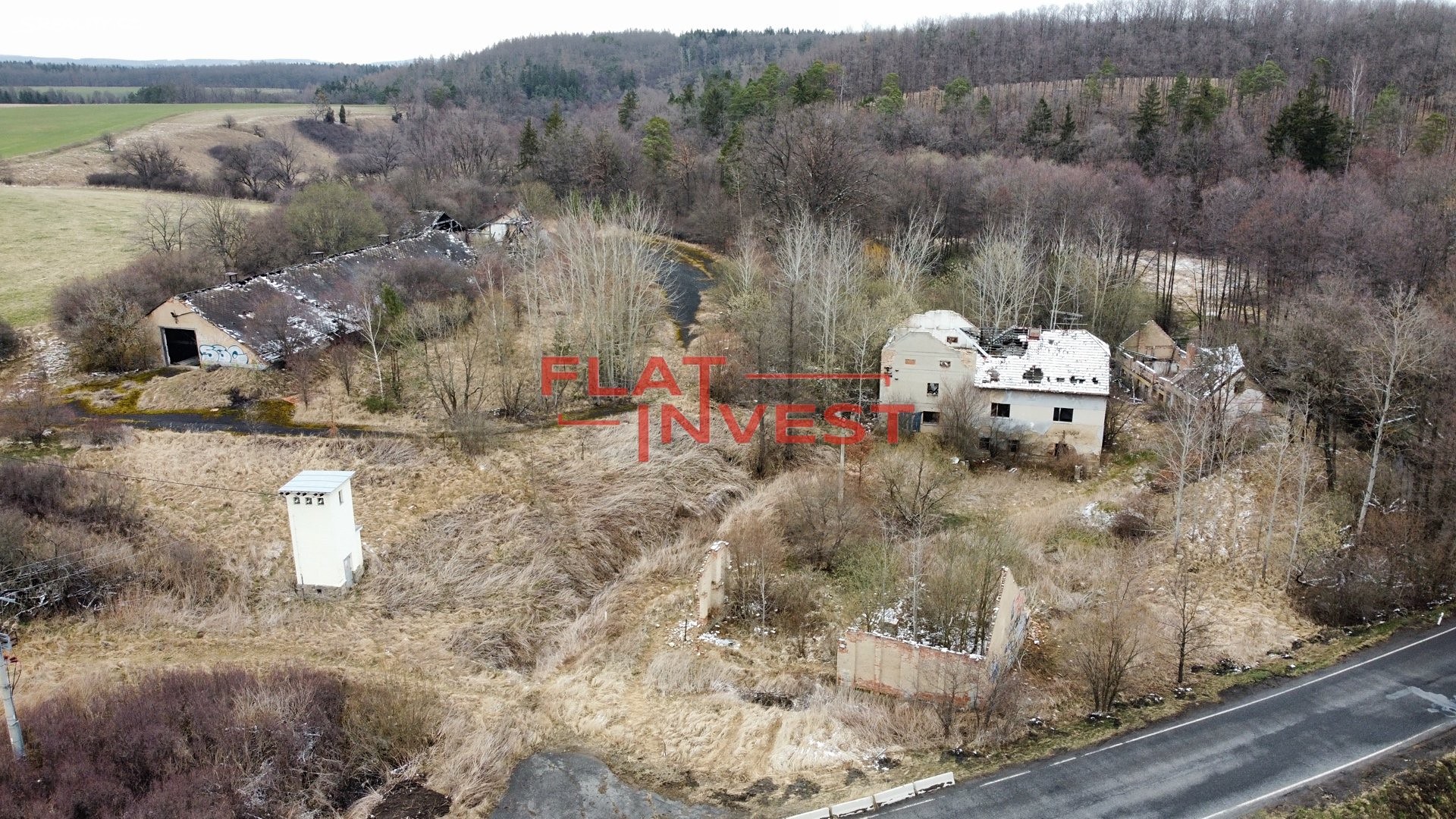 Prodej  stavebního pozemku 12 482 m², Rybníky, okres Příbram