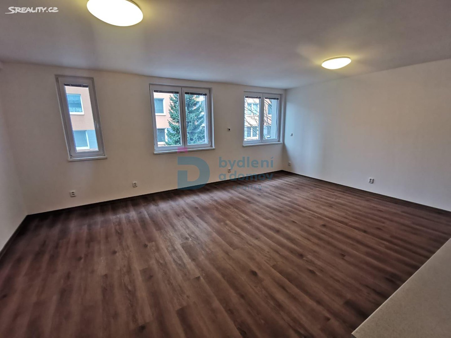 Pronájem bytu 1+kk 42 m², Černá cesta, Olomouc - Klášterní Hradisko
