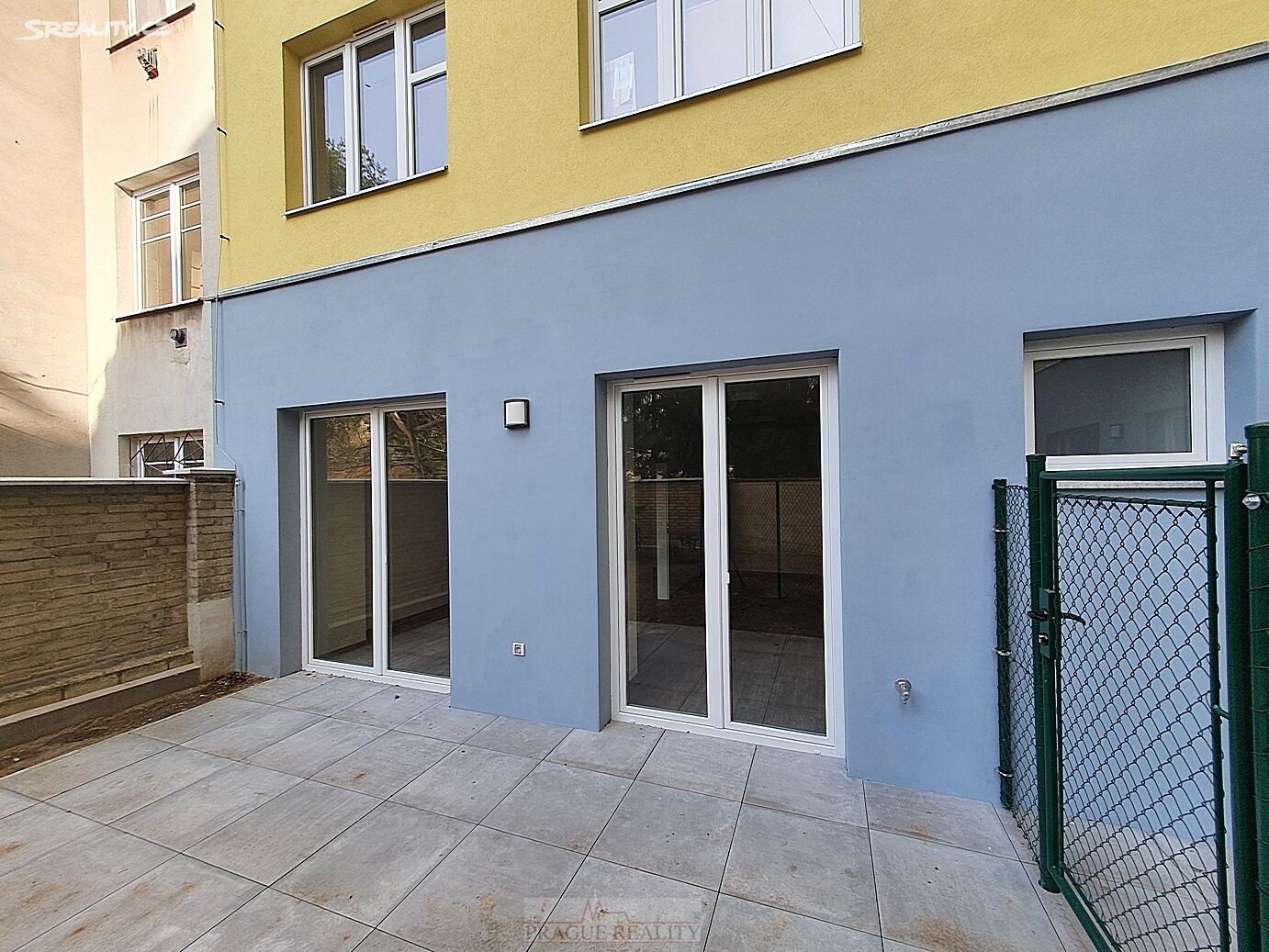 Pronájem bytu 2+kk 47 m², Ambrožova, Praha 3 - Žižkov