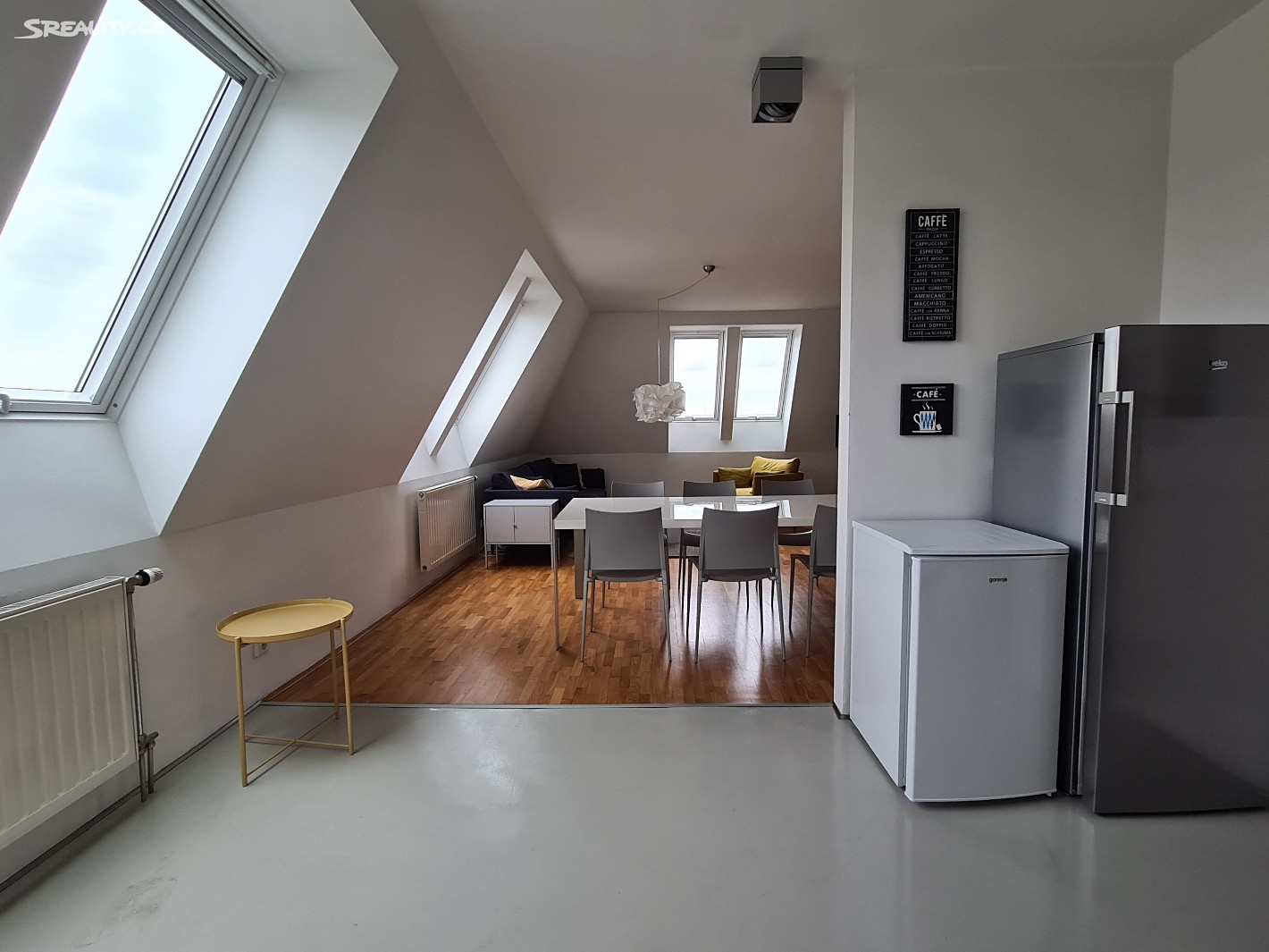 Pronájem bytu 3+kk 84 m², Pod Parukářkou, Praha 3 - Žižkov