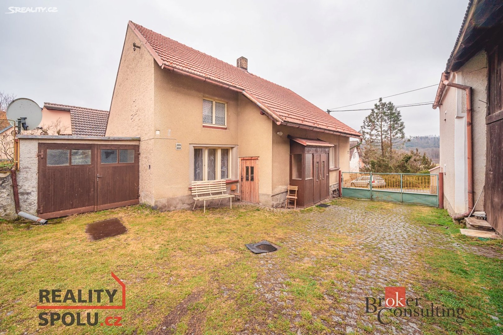 Prodej  rodinného domu 150 m², pozemek 2 300 m², Kasejovice - Kladrubce, okres Plzeň-jih