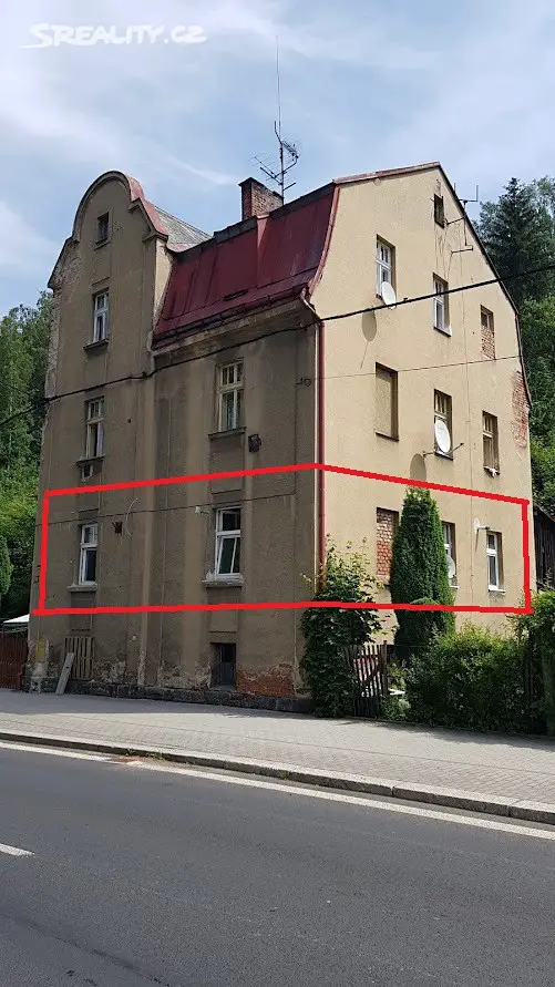 Pronájem bytu 2+1 74 m², Čs. armády, Kraslice