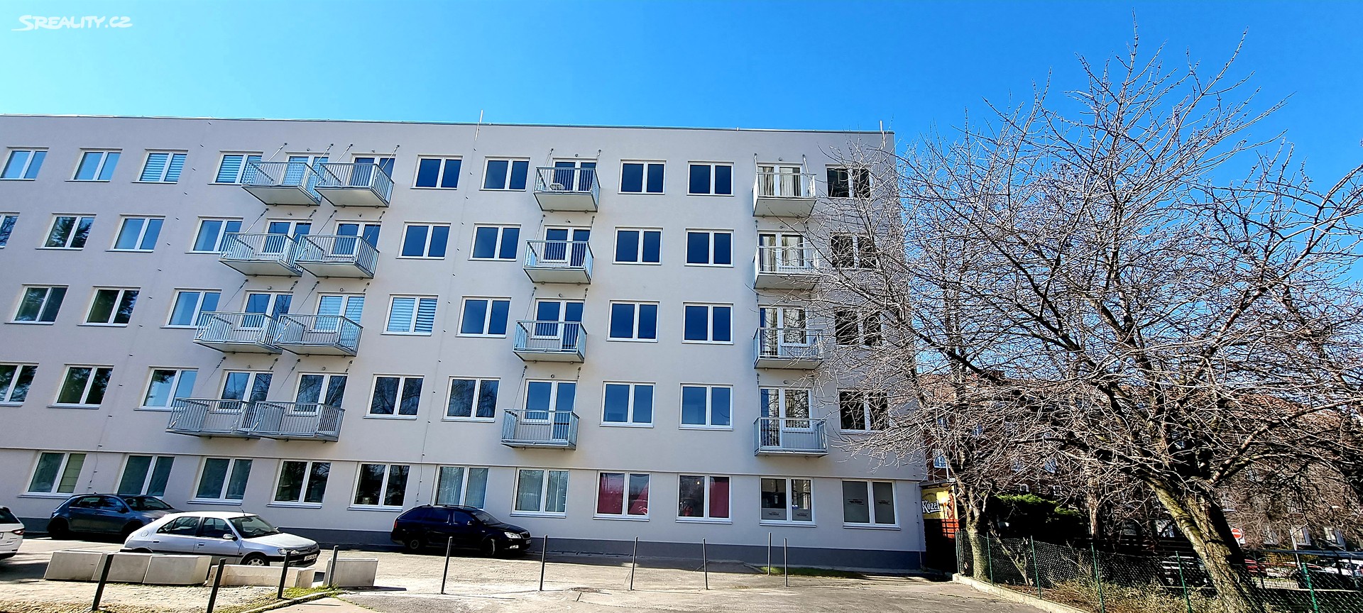 Prodej bytu 1+kk 34 m², Limuzská, Praha 10 - Strašnice