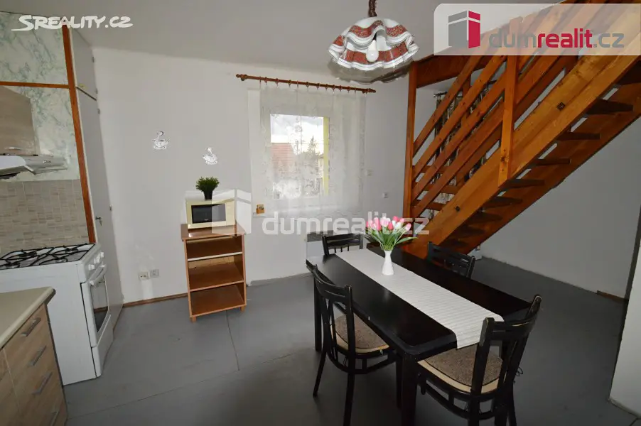 Prodej bytu 3+1 95 m², Máchova, Lovosice