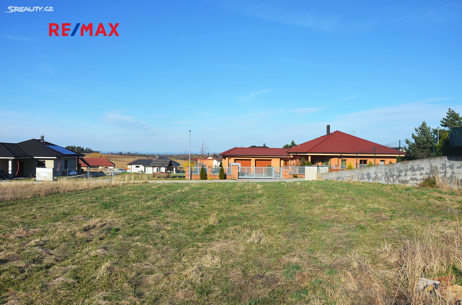 Prodej  stavebního pozemku 886 m², Topolová, Lišov