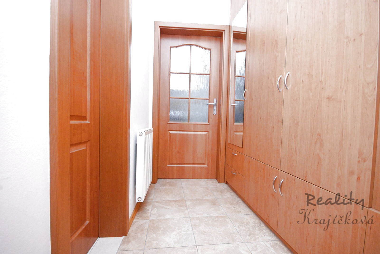 Pronájem bytu 1+1 32 m² (Podkrovní), Joštova, Jihlava