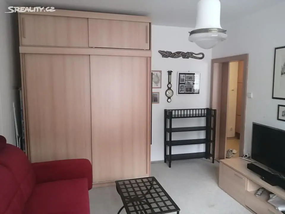 Pronájem bytu 1+1 42 m², Běloveská, Náchod