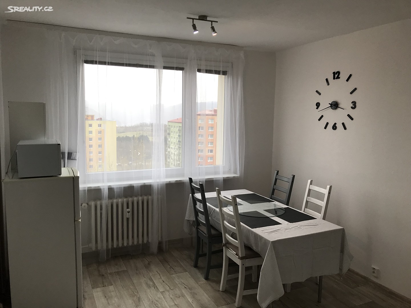 Pronájem bytu 1+1 33 m², Kmochova, Ústí nad Labem - Severní Terasa