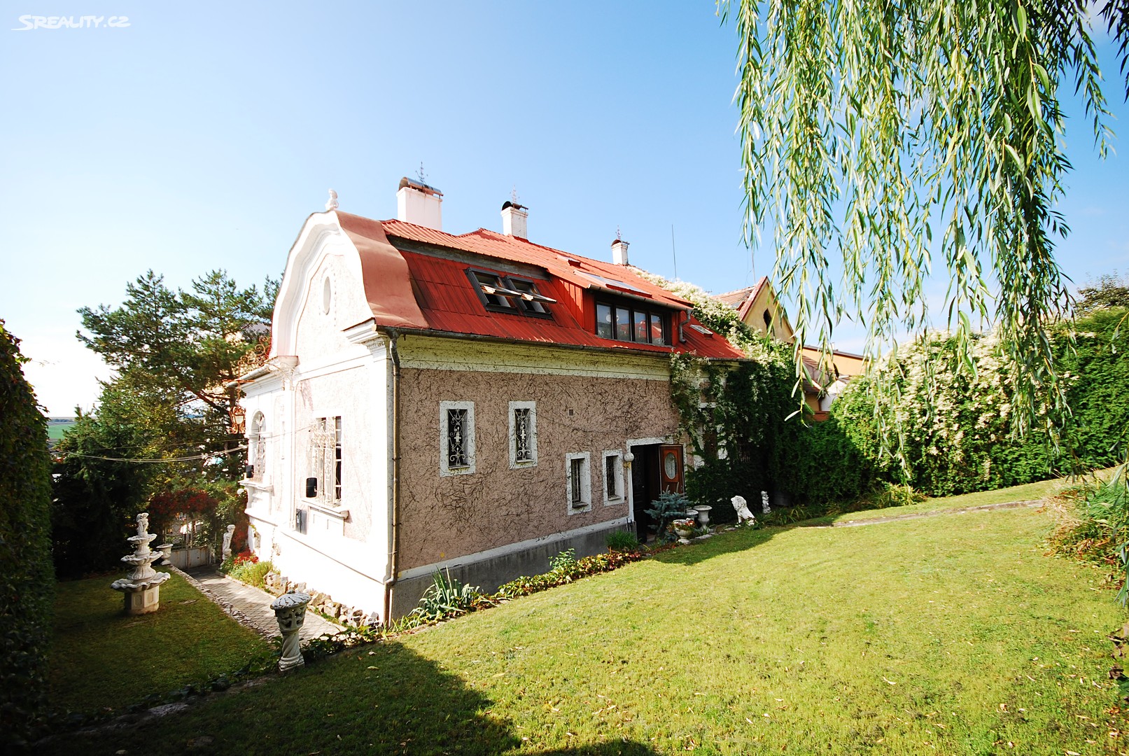 Prodej  vily 210 m², pozemek 727 m², Pod Valy, Uherský Brod