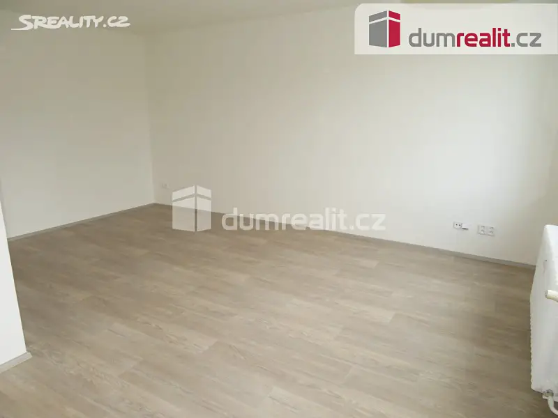 Pronájem bytu 1+kk 37 m², Tunelářů, Praha 5 - Zbraslav