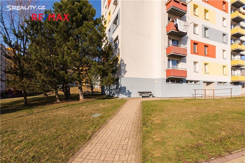 Pronájem bytu 3+1 73 m², Bukurešťská, Tábor