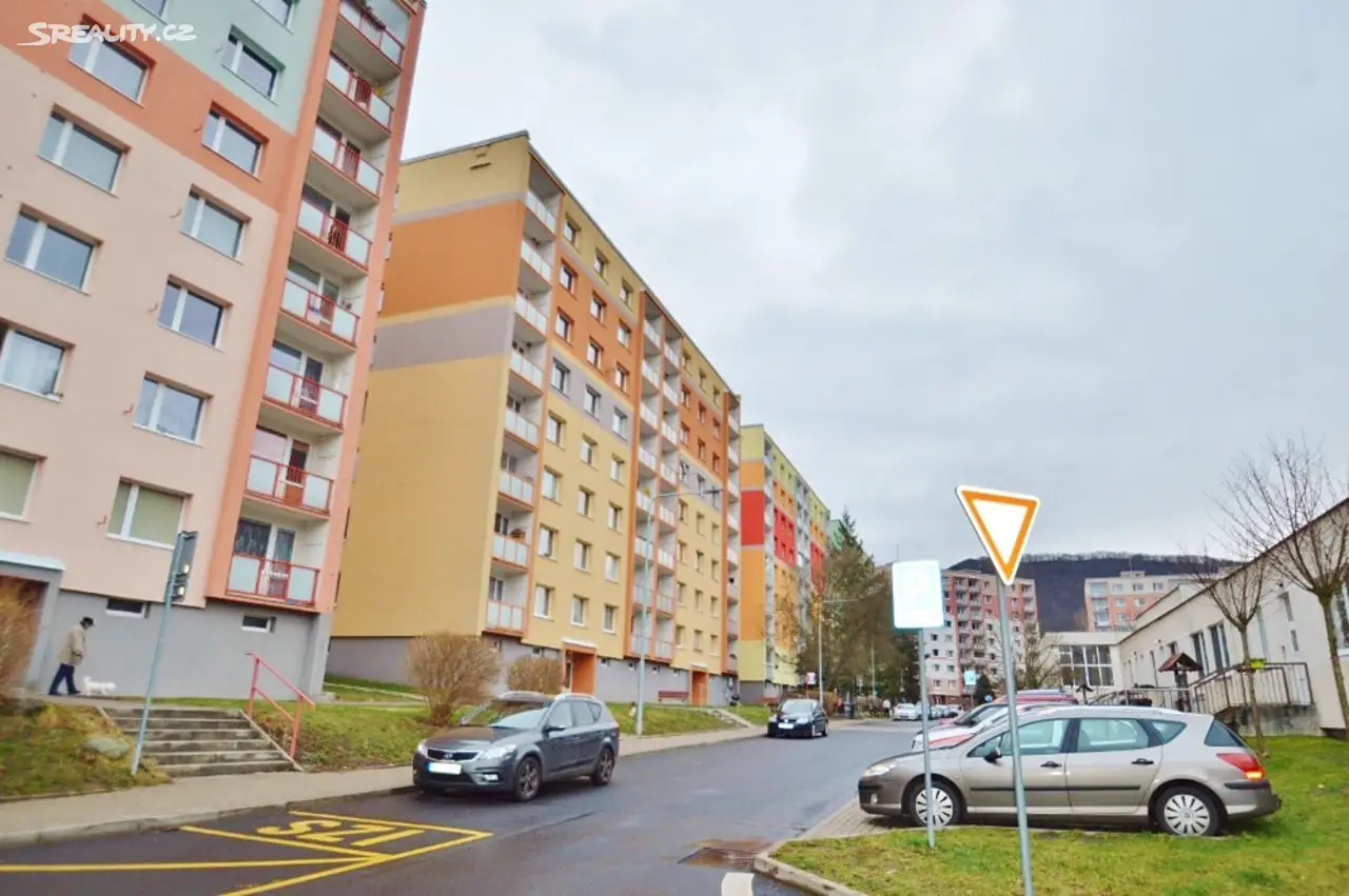 Prodej bytu 2+1 64 m², Kosmonautů, Děčín - Děčín XXVII-Březiny