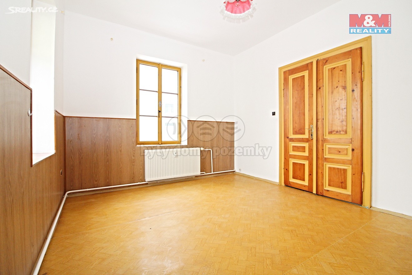 Prodej bytu 3+1 65 m², Gen. Svobody, Nový Bor - Arnultovice