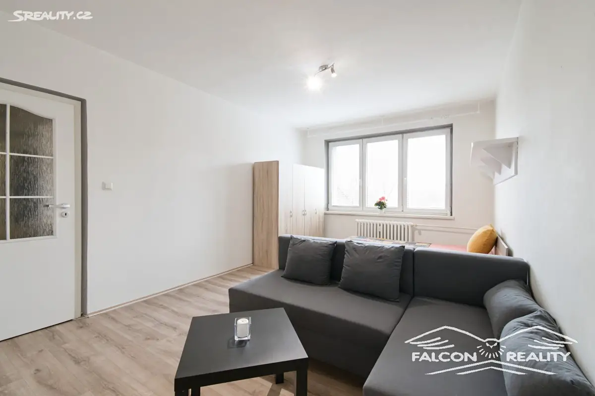 Pronájem bytu 1+1 39 m², Lužická, Ostrava - Výškovice