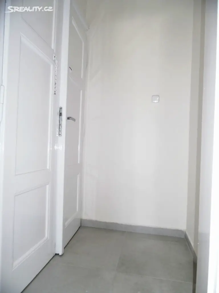 Pronájem bytu 1+1 43 m², Milady Horákové, Praha 7 - Holešovice