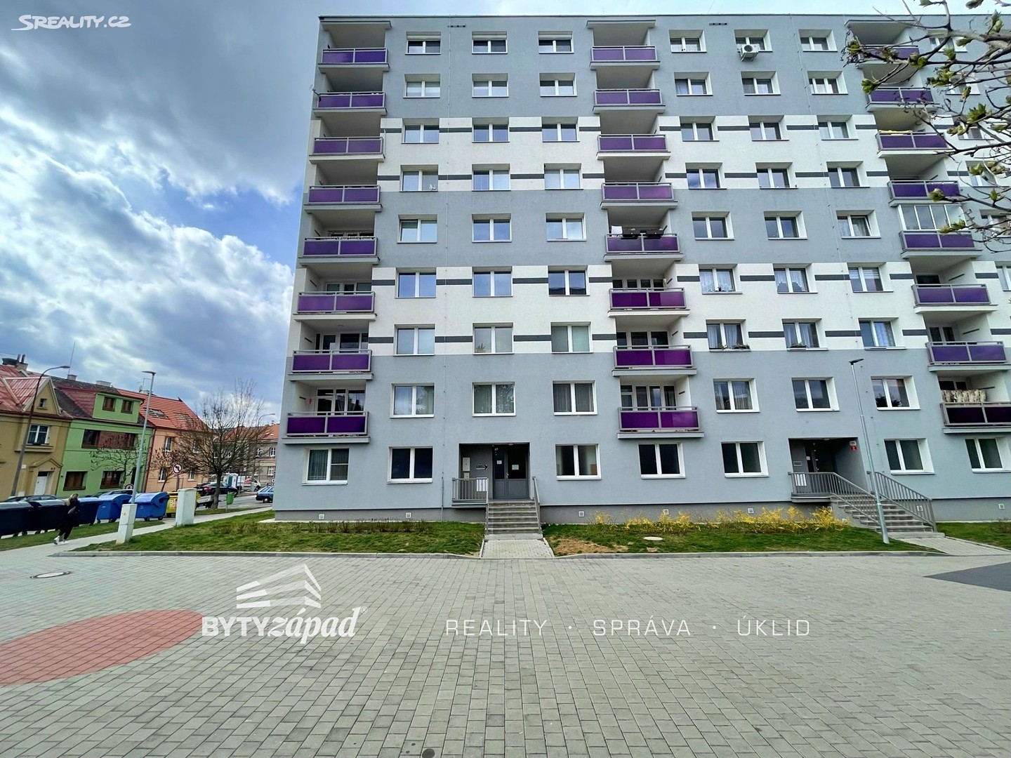 Pronájem bytu 2+1 57 m², Zábělská, Plzeň - Doubravka