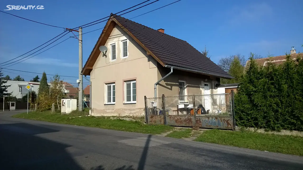 Pronájem  rodinného domu 90 m², pozemek 300 m², Měník - Barchůvek, okres Hradec Králové