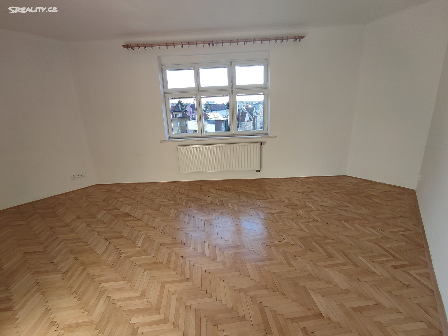 Pronájem bytu 2+1 70 m², Dolní, Praha 4 - Nusle