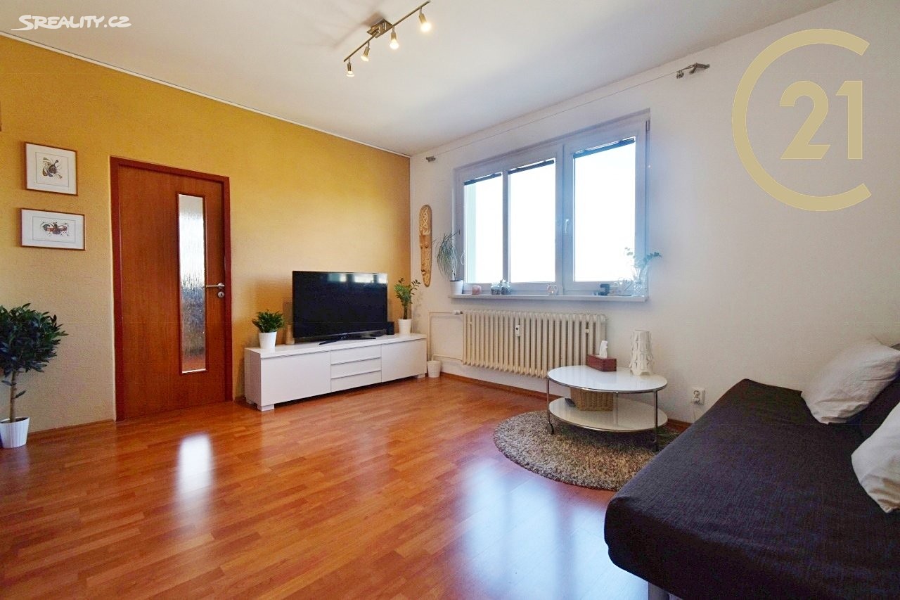 Pronájem bytu 3+1 65 m², Kotěrova, Brno - Černá Pole