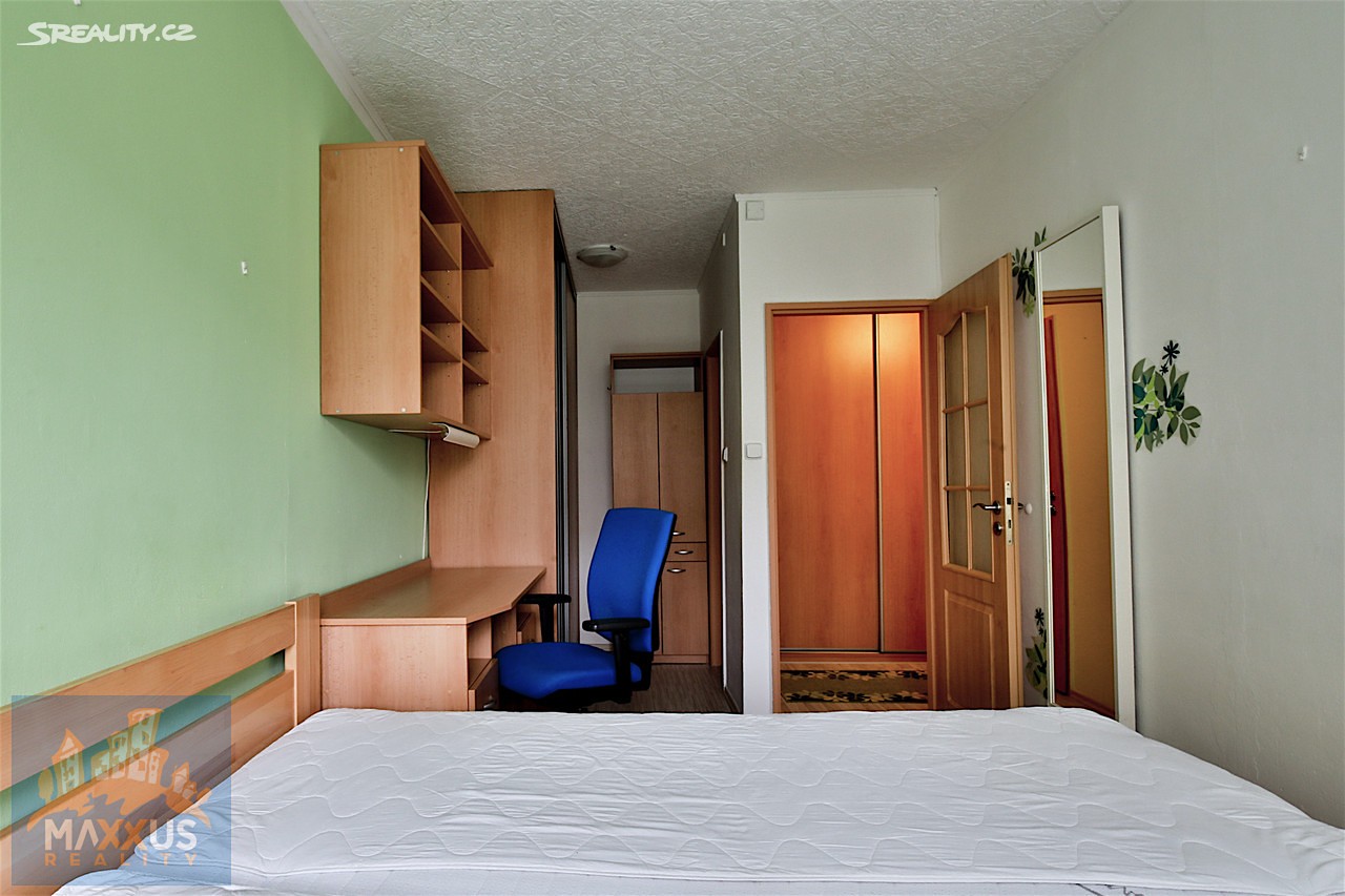 Pronájem bytu 3+kk 59 m², Lovosická, Praha 9 - Střížkov