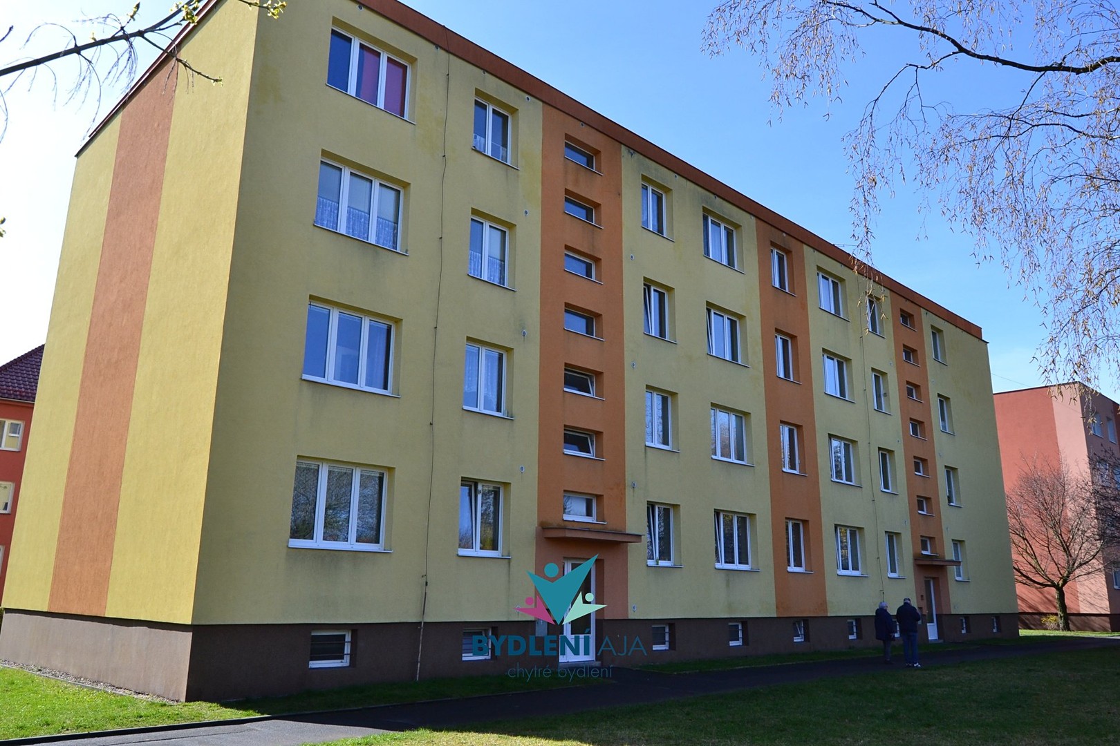 Prodej bytu 3+1 62 m², Spořická, Chomutov