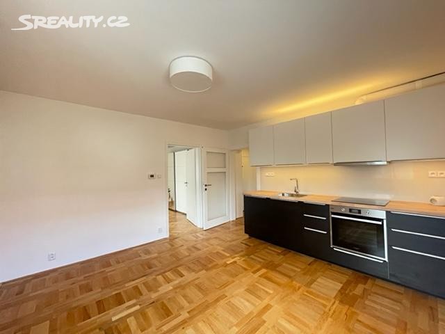 Pronájem bytu 1+1 47 m², Květnové revoluce, Liberec - Liberec XIII-Nové Pavlovice