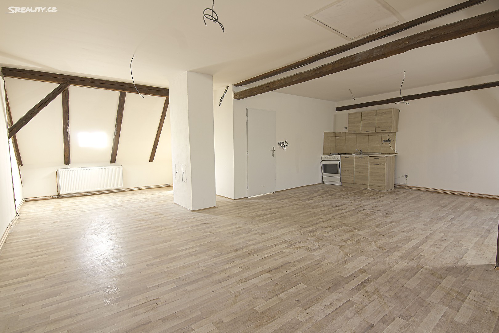 Pronájem bytu 2+kk 64 m² (Podkrovní), náměstí Svobody, Jemnice