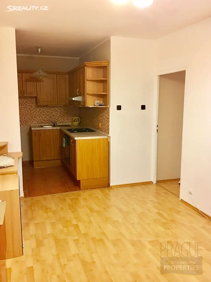 Pronájem bytu 2+kk 54 m², Golfová, Praha 10 - Hostivař