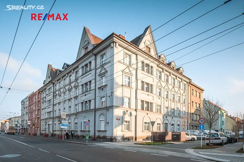 Prodej bytu 2+1 61 m², K Višňovce, Pardubice - Zelené Předměstí
