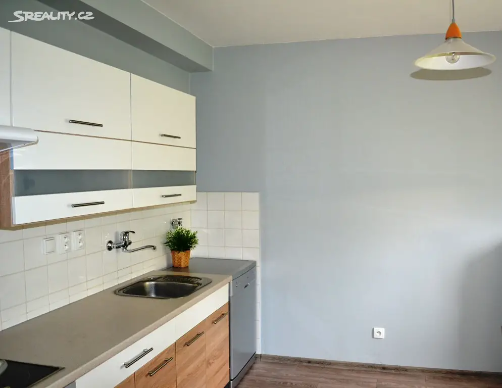 Prodej bytu 2+kk 48 m², Duhová, Náchod - Staré Město nad Metují
