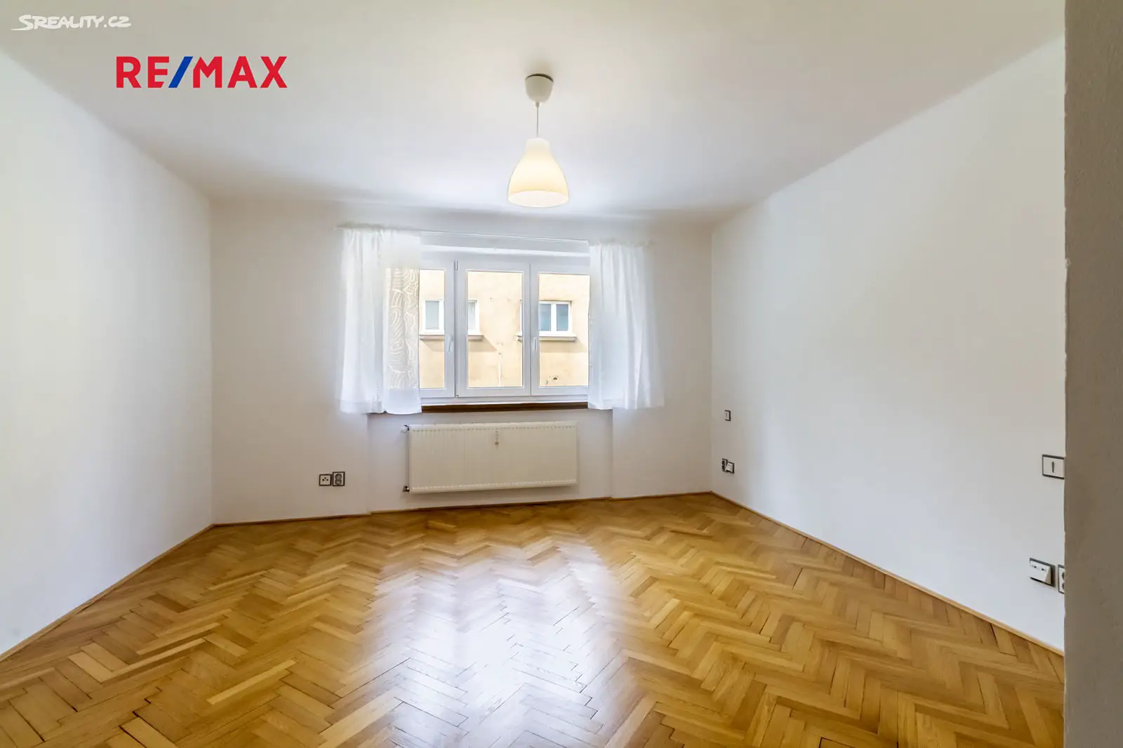 Prodej bytu 3+1 100 m², Kotěrova, Praha 6 - Dejvice