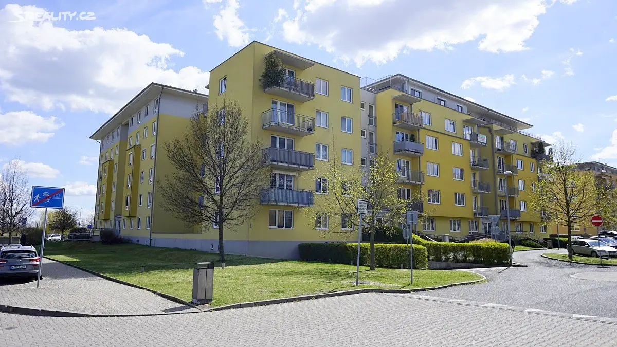 Prodej bytu 4+kk 103 m², Marie Podvalové, Praha 9 - Čakovice
