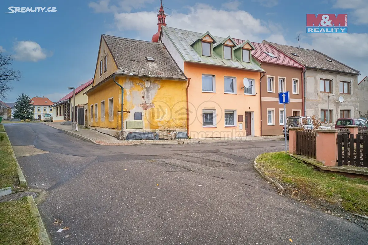 Prodej  rodinného domu 157 m², pozemek 98 m², Radonice, okres Chomutov
