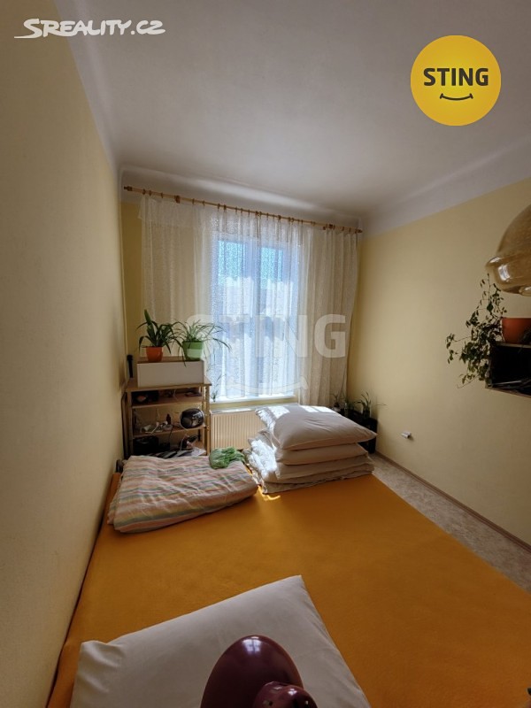 Pronájem bytu 2+1 80 m², Stojanova, Opava - Předměstí