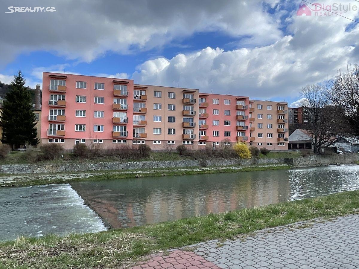 Prodej bytu 3+1 92 m², Vsetín