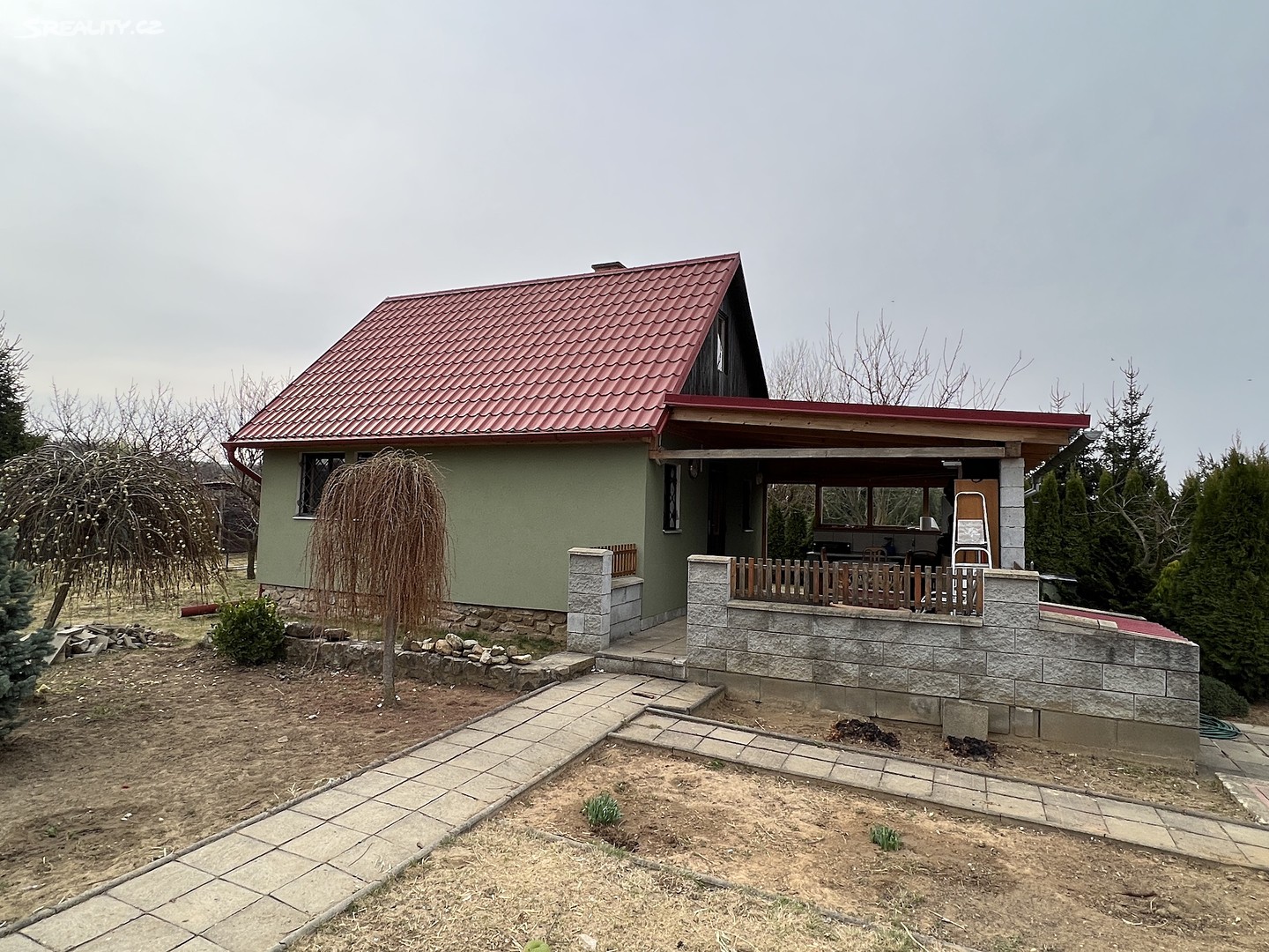 Prodej  chaty 50 m², pozemek 1 200 m², Znojmo - Oblekovice, okres Znojmo