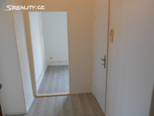 Pronájem bytu 1+1 43 m², 28. října, Ostrava - Mariánské Hory
