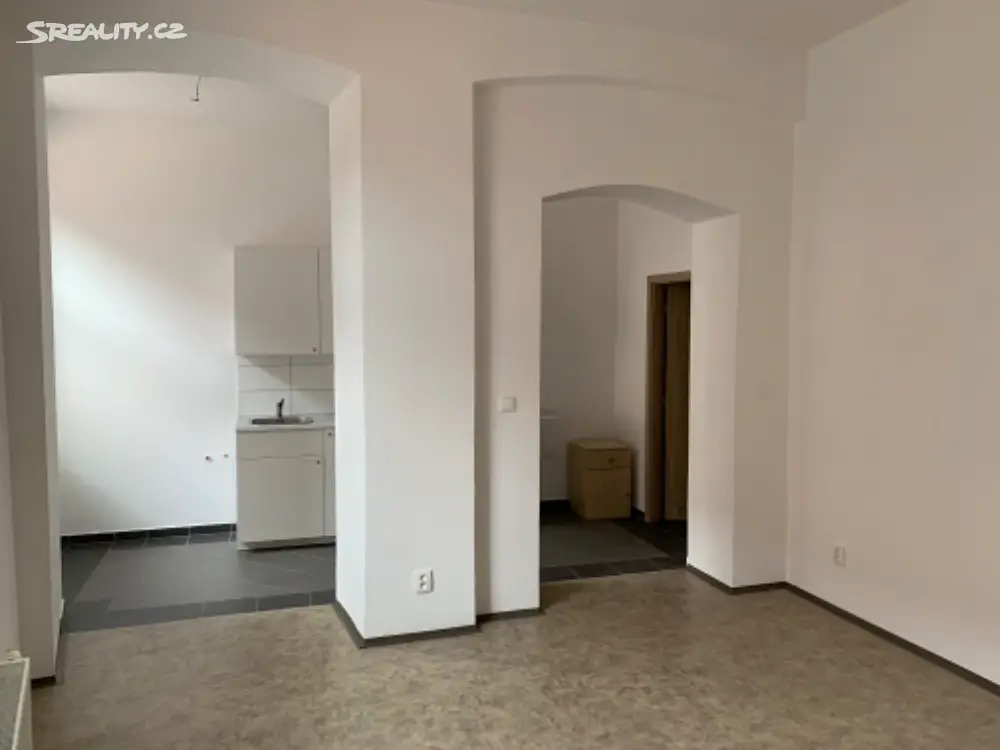 Pronájem bytu 1+kk 32 m², Hrnčířská, Ústí nad Labem - Ústí nad Labem-centrum