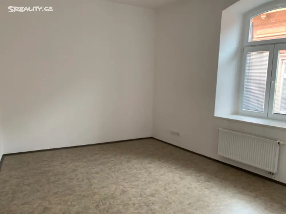 Pronájem bytu 1+kk 32 m², Hrnčířská, Ústí nad Labem - Ústí nad Labem-centrum