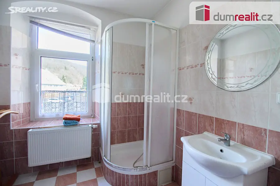 Prodej  rodinného domu 1 361 m², pozemek 1 361 m², Stráž nad Ohří, okres Karlovy Vary