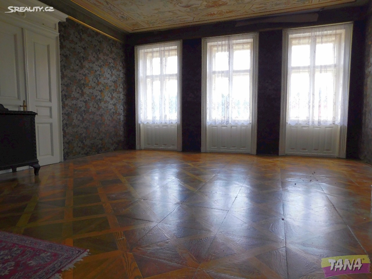 Prodej  rodinného domu 700 m², pozemek 492 m², náměstí T. G. Masaryka, Úpice